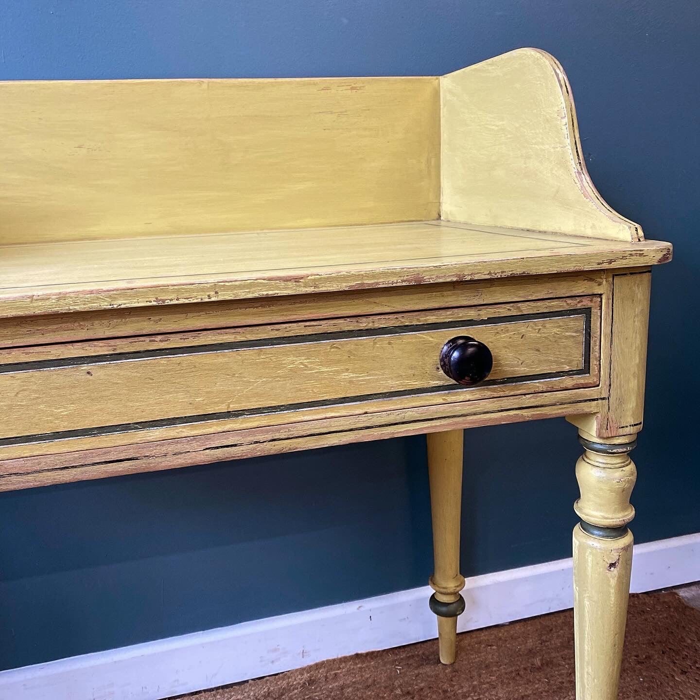 Mid 19th century painted washstand  image 4
