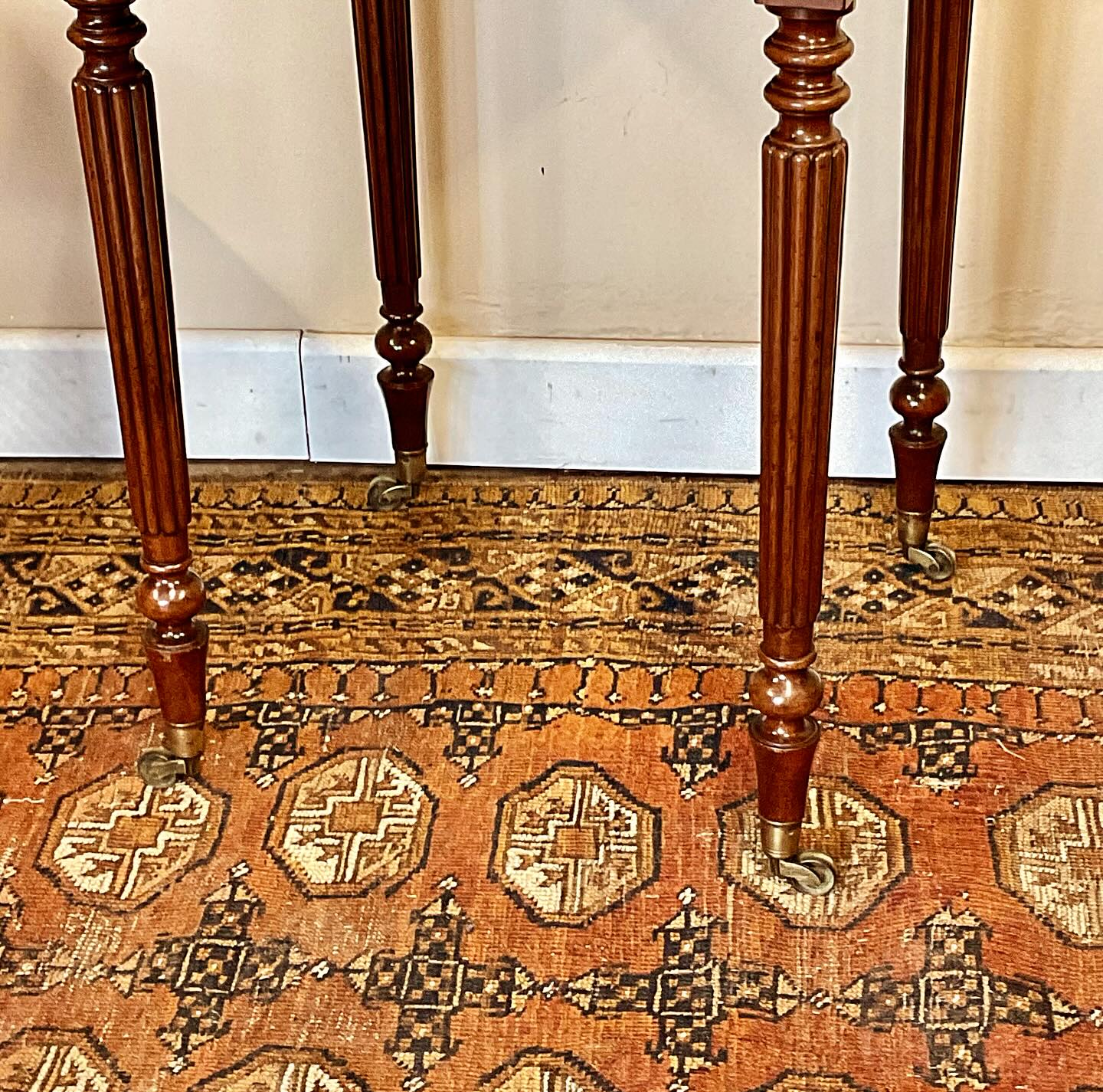 19th century mahogany table image 3