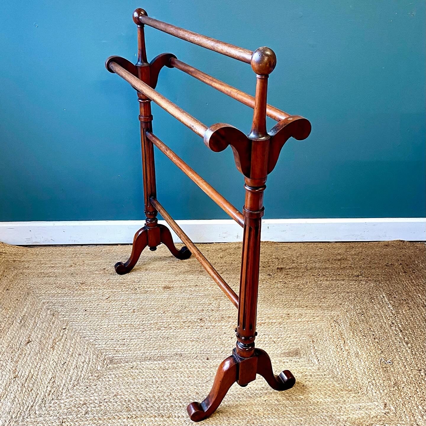 19th century mahogany towel rail image 0