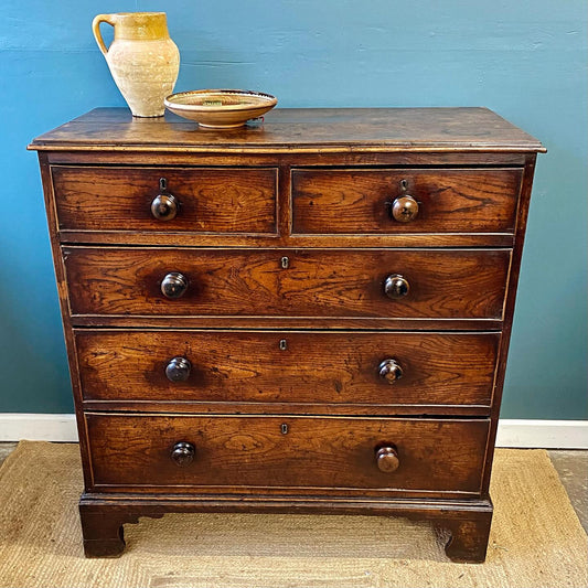 Georgian oak chest of drawers  image 0