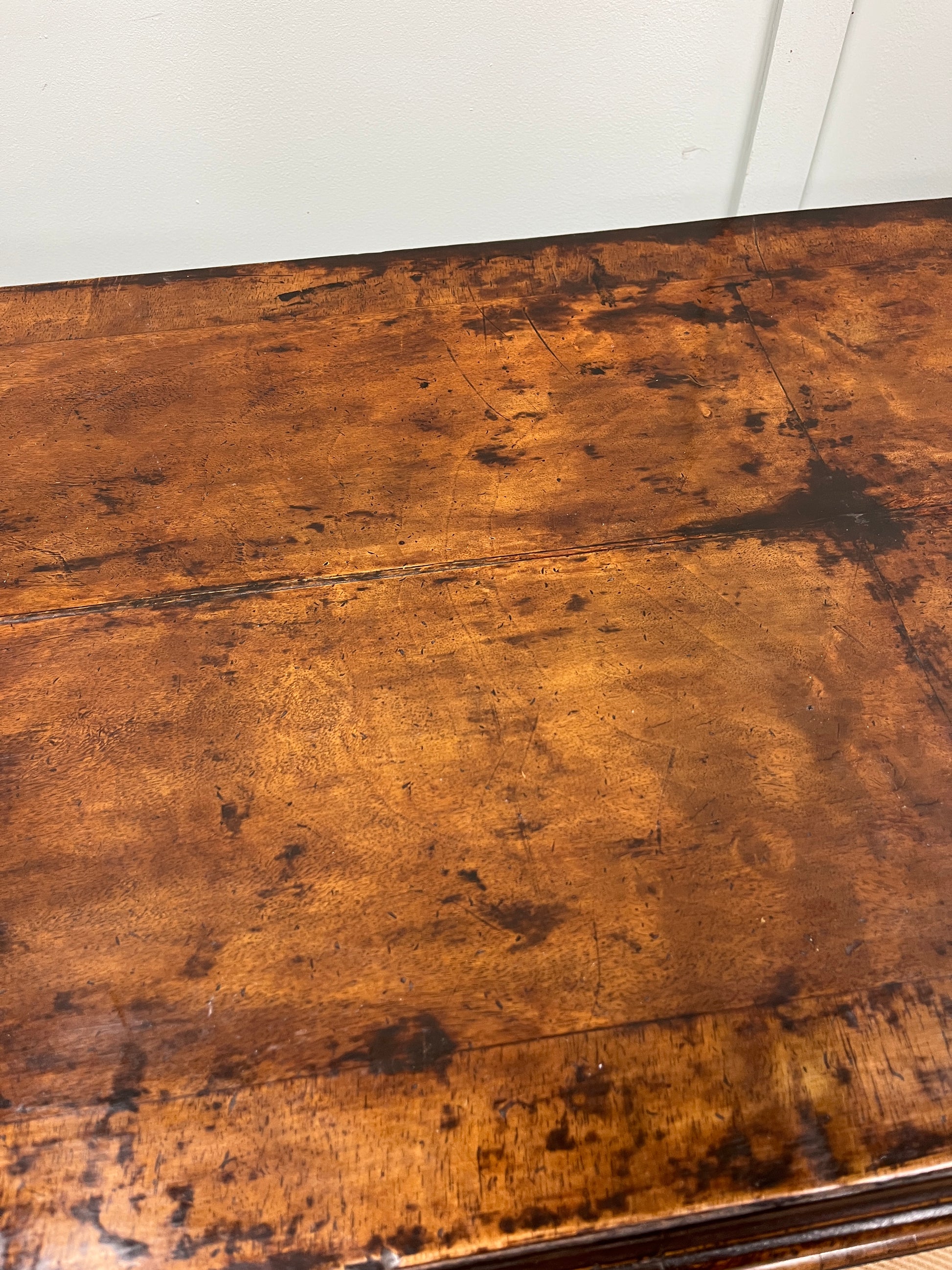 Georgian Walnut chest of drawers image 10