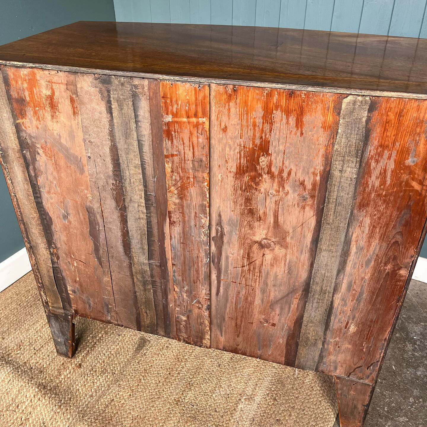 Regency bow fronted chest of drawers  image 8