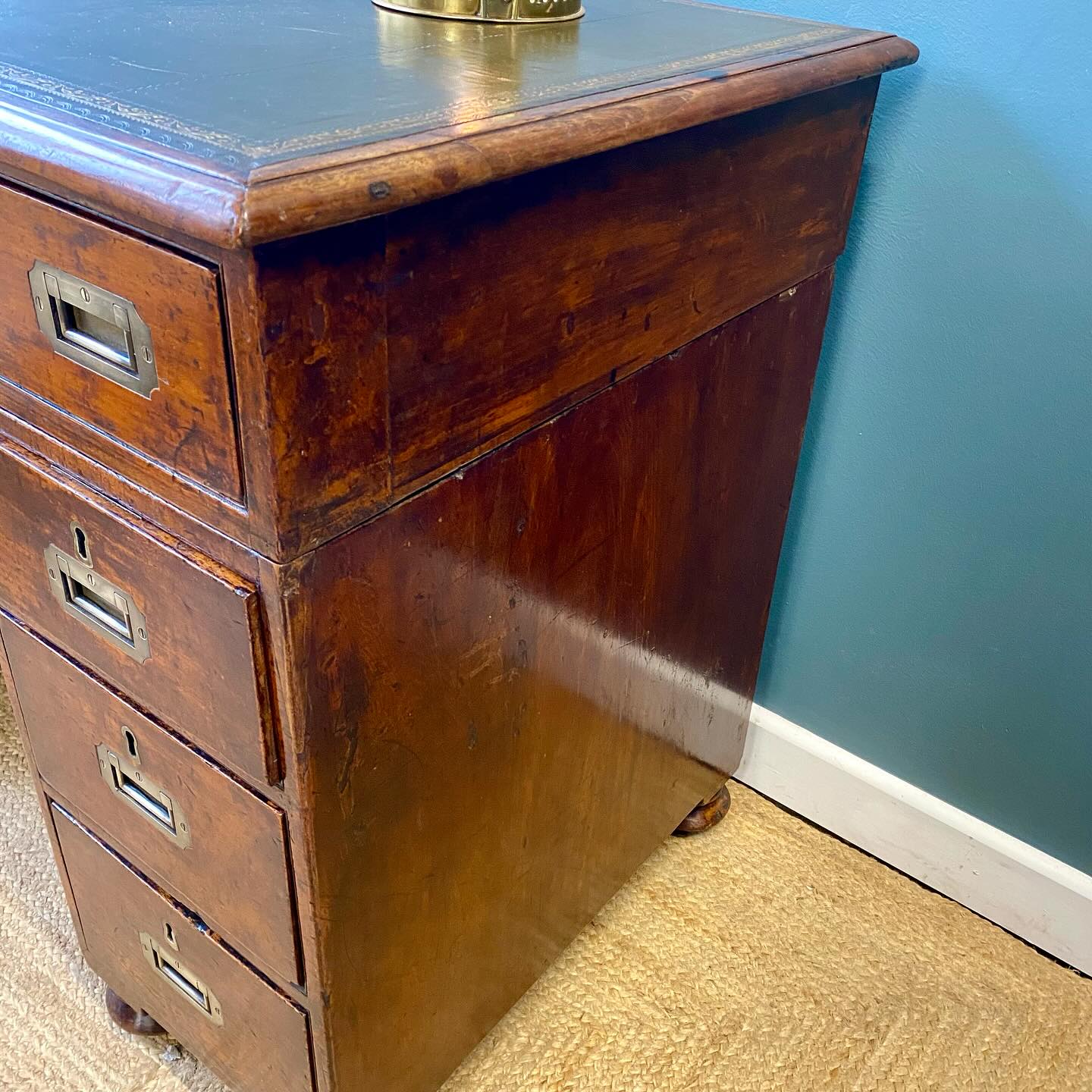 Teak campaign desk image 9