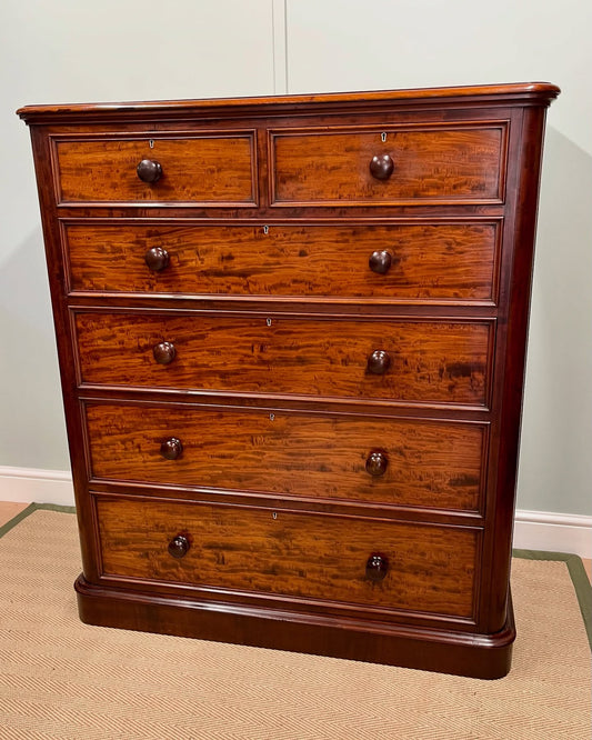 Stunning Mahogany and walnut chest of drawers image 0