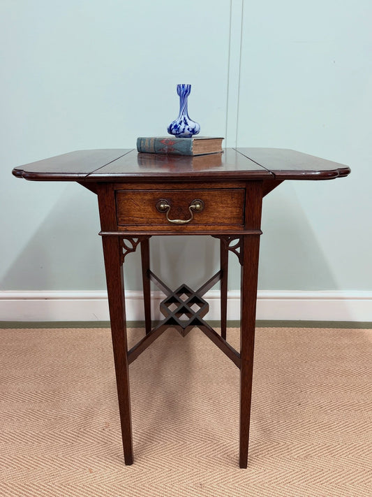 Georgian mahogany pembroke table image 0