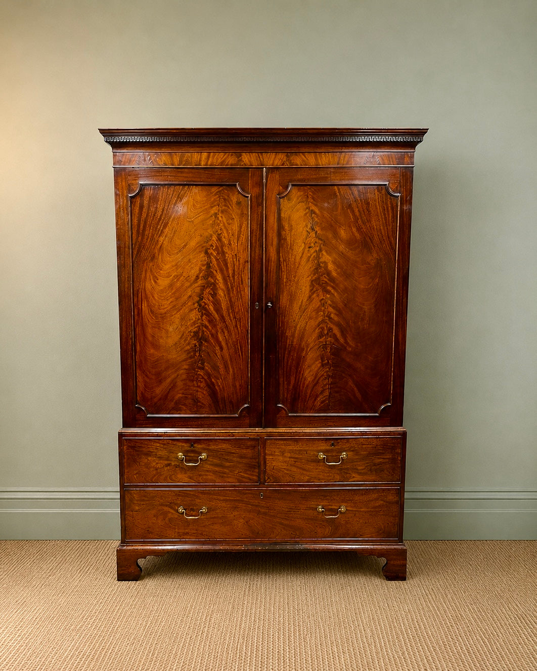 18th century mahogany linen press
