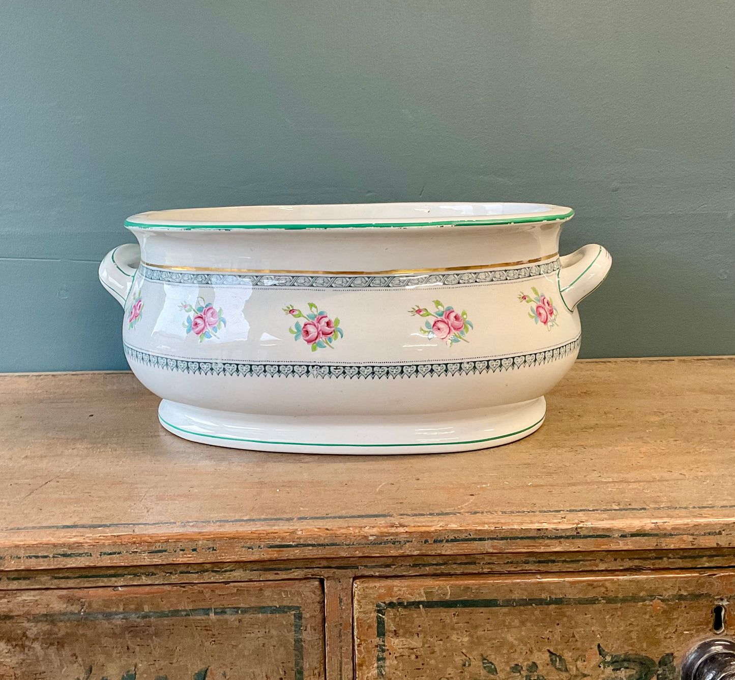 Victorian Copeland footbath