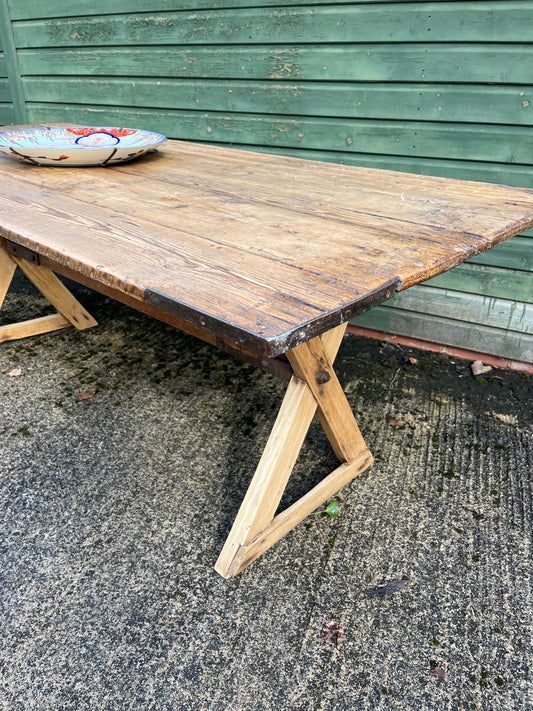 Pine tavern style table