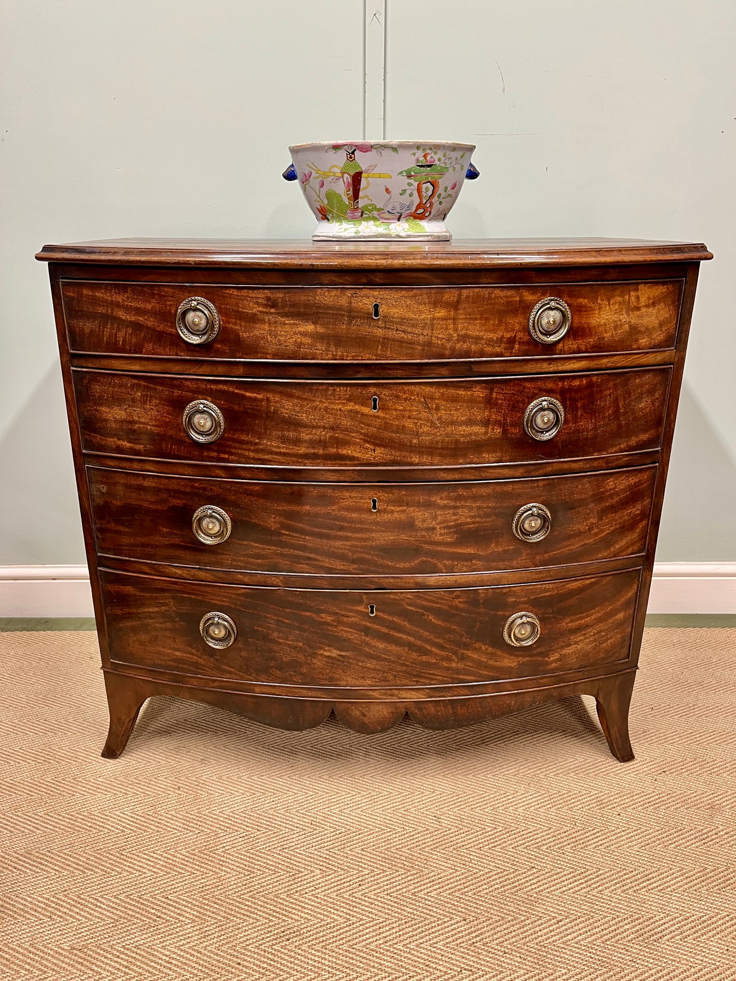 Regency mahogany chest of drawers