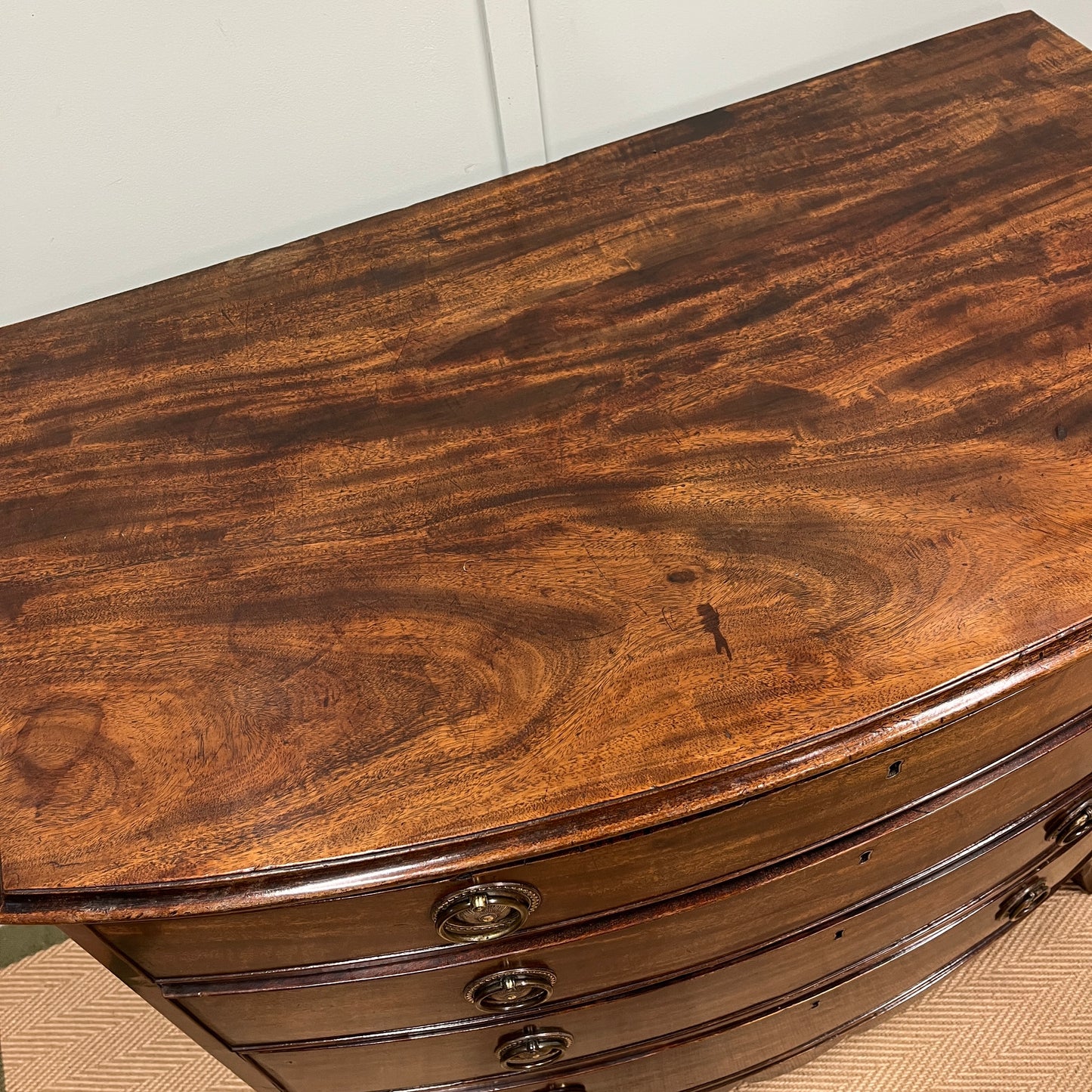 Regency mahogany chest of drawers