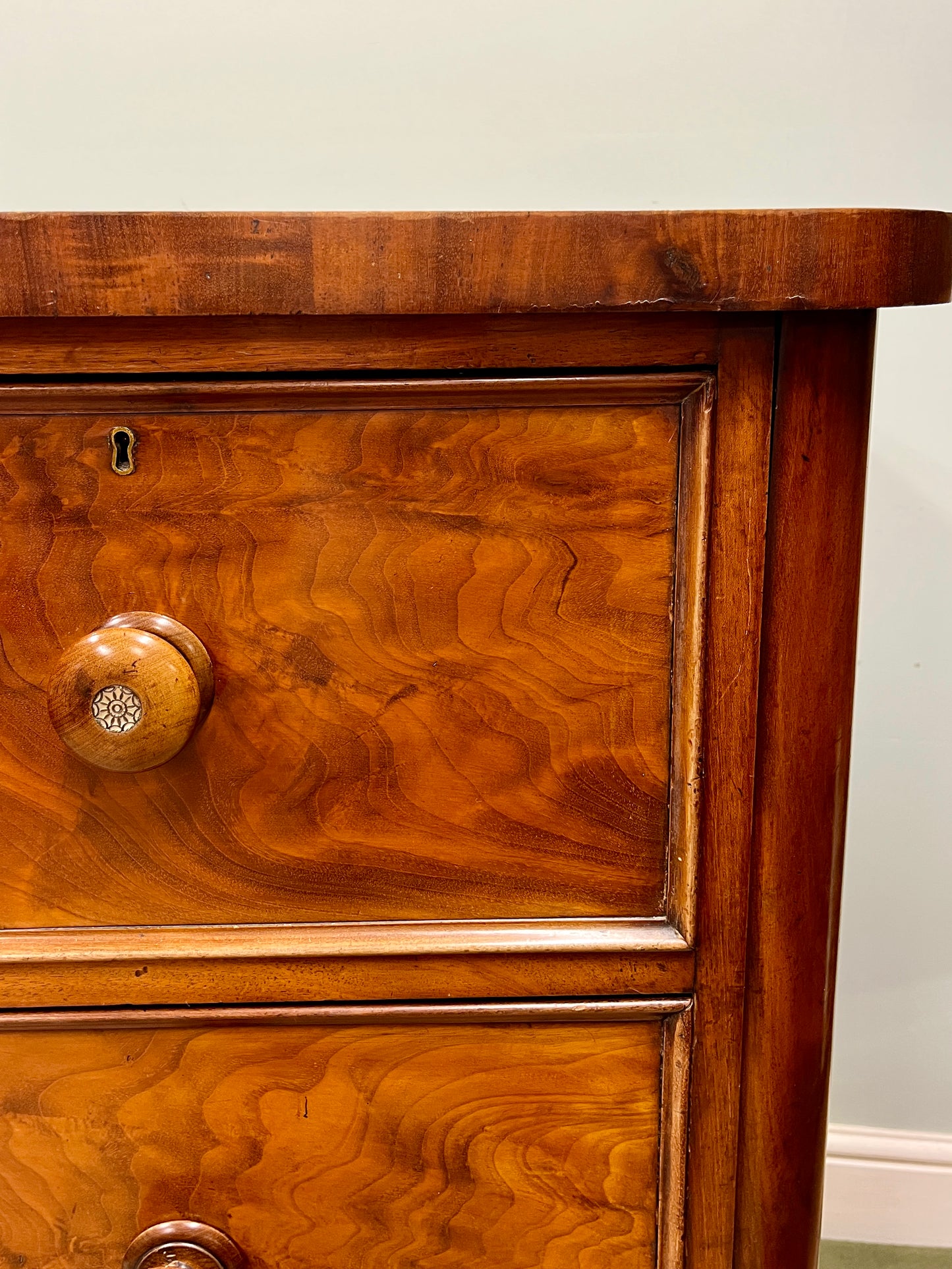 19th century mahogany chest of drawers