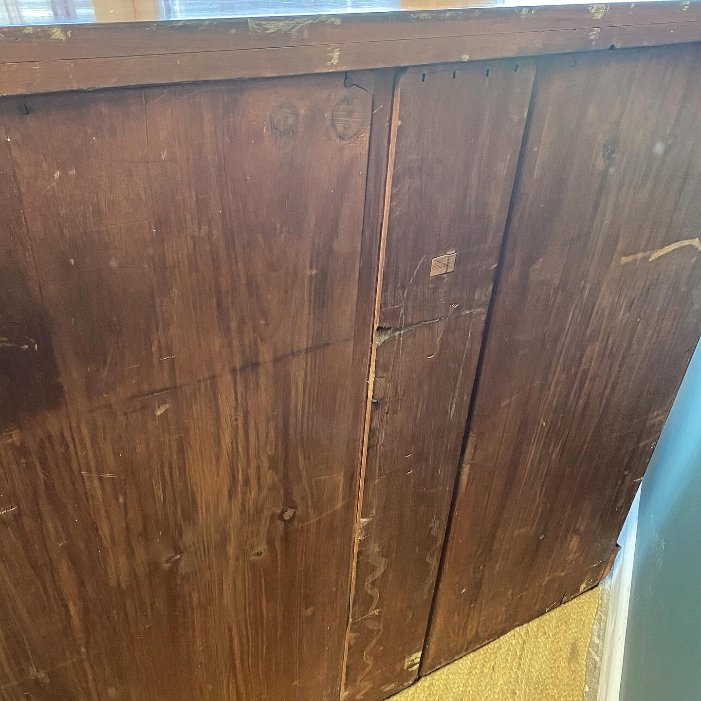 19th century mahogany chest of drawers  image 9