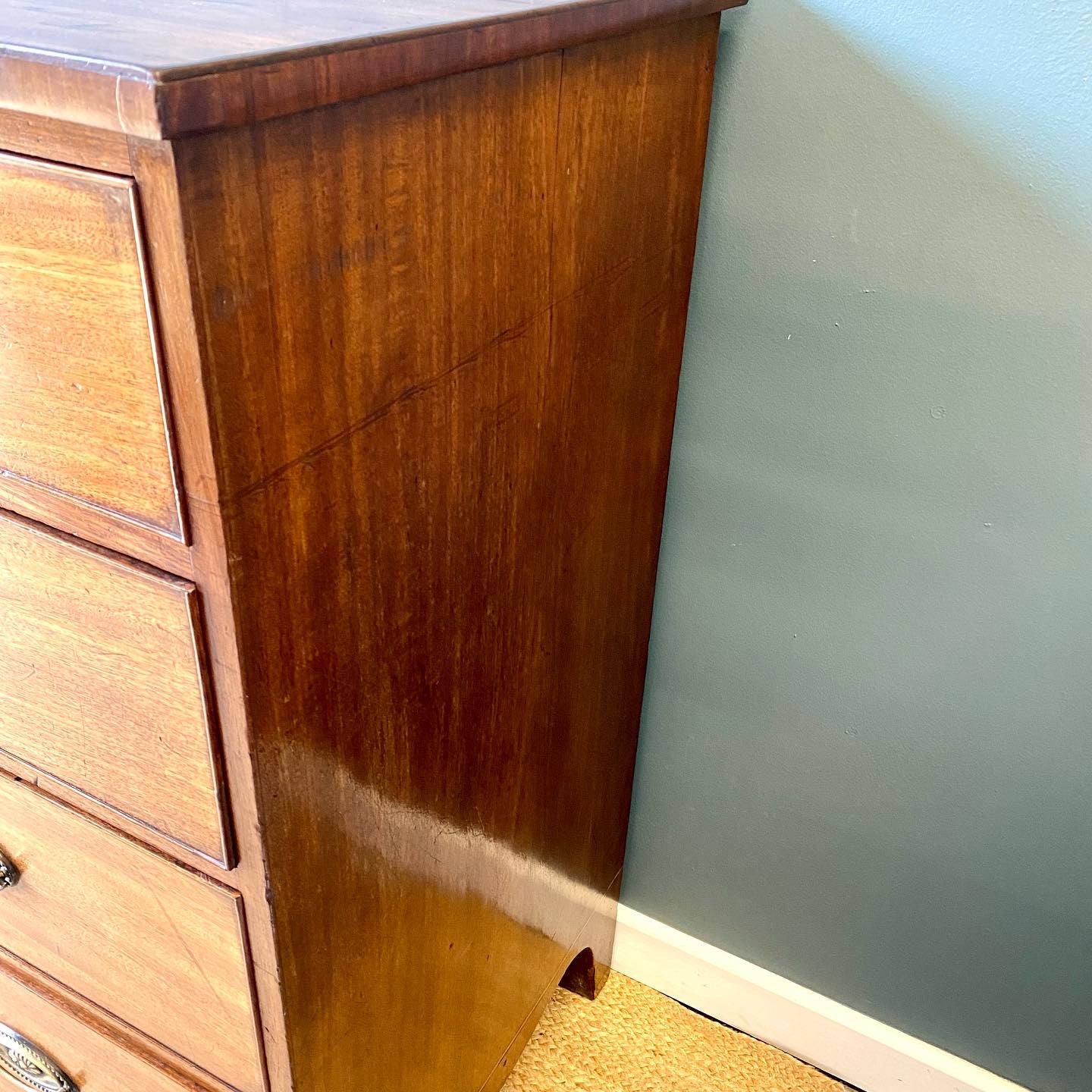 Regency Mahogany Chest of Drawers image 3