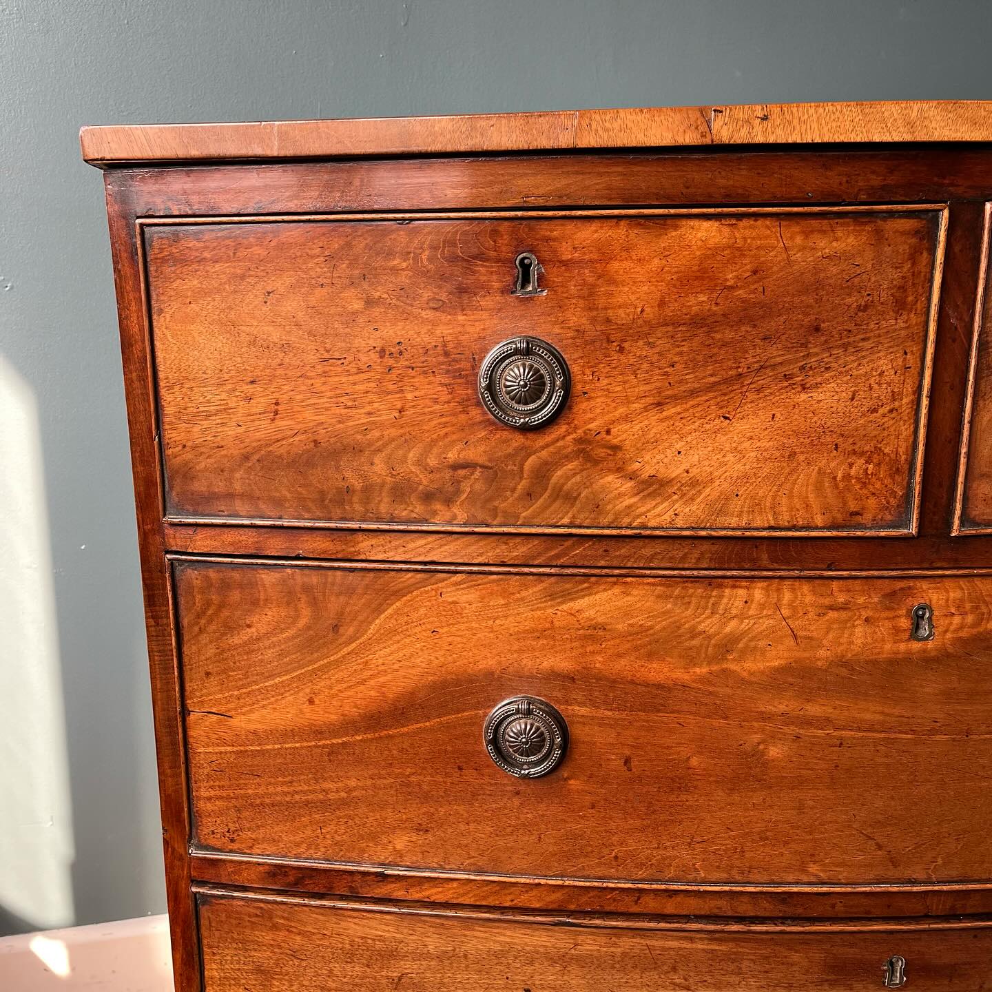 Regency bow fronted chest of drawers  image 1