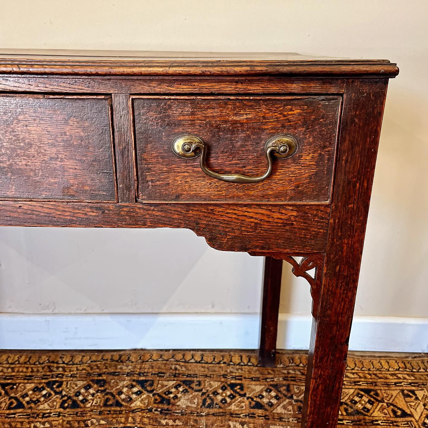 Georgian oak lowboy image 4