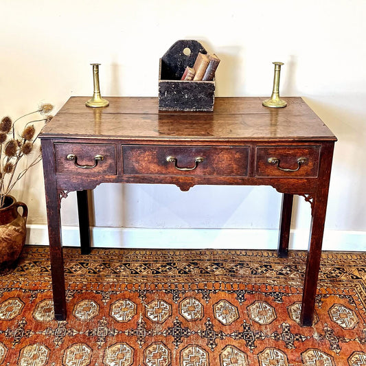 Georgian oak lowboy image 0