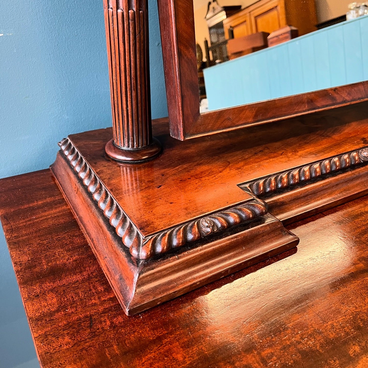19th century mahogany toilet mirror image 2