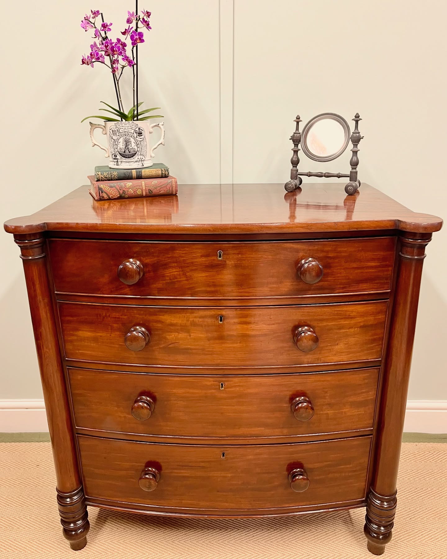 Early 19th century small mahogany chest of drawers image 0